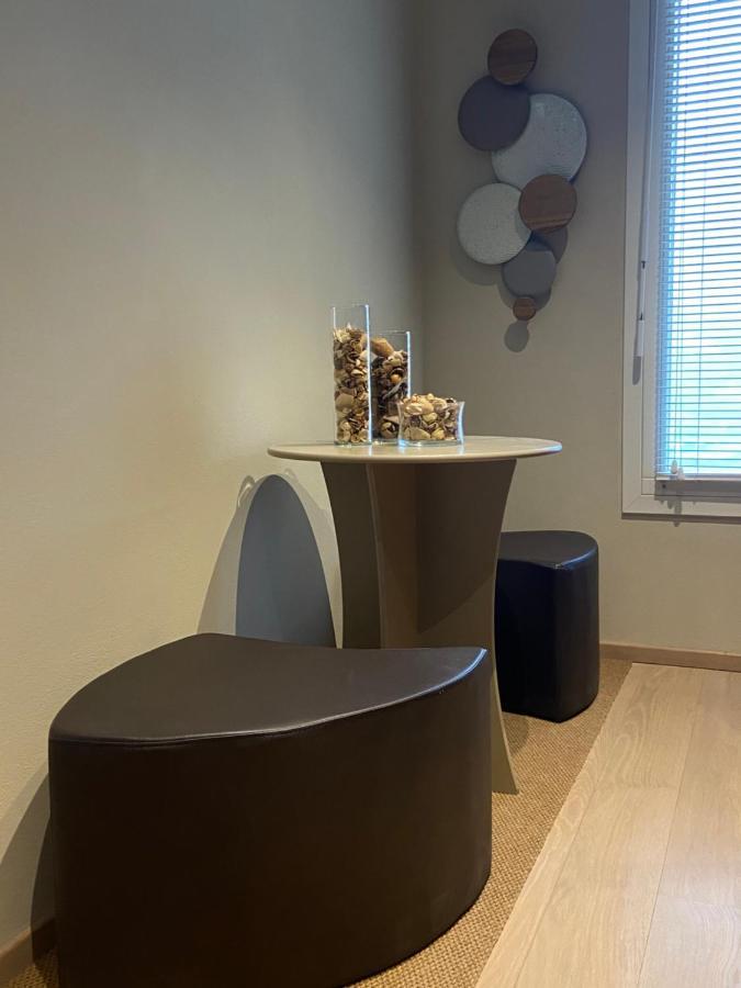 Design & Mountain View Bedroom アオスタ エクステリア 写真